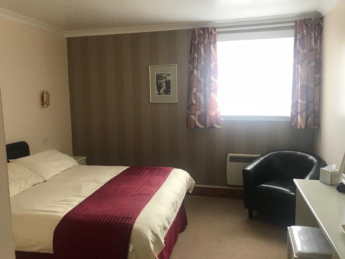 Empire Travel Lodge Lochgilphead Esterno foto